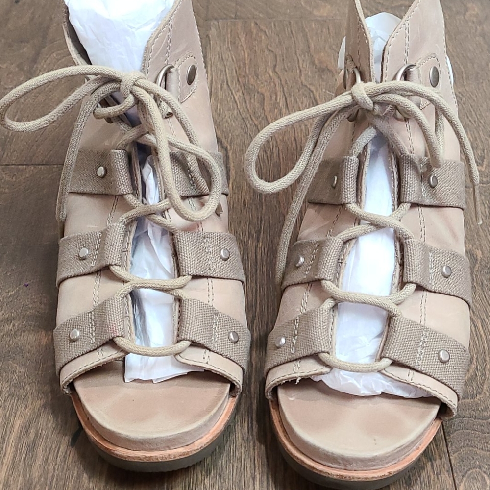Sorel Addington Sandals Pebble-Silver Sage - Picture 8 of 14